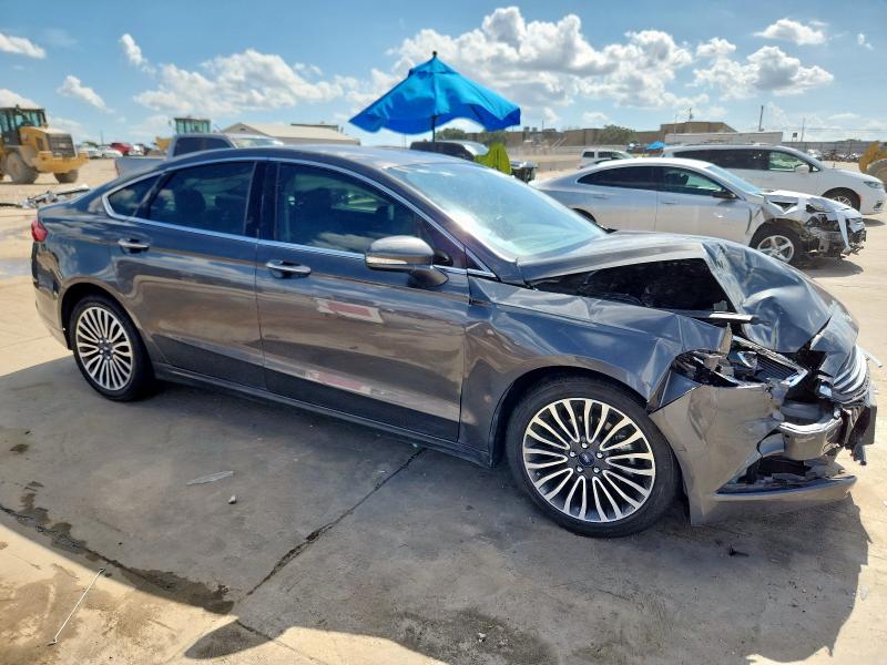 3FA6P0HD9JR186366 - 2018 FORD FUSION SE GRAY photo 4