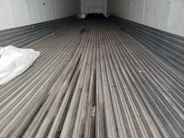 1UYVS2539GU533807 - 2016 UTILITY VS2RA Սպիտակ լուսանկար 5