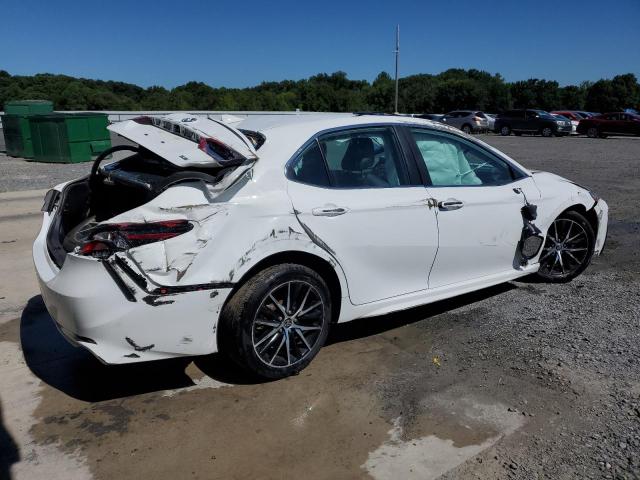 4T1G11AK7PU796312 - 2023 TOYOTA CAMRY SE NIGHT SHADE WHITE photo 3