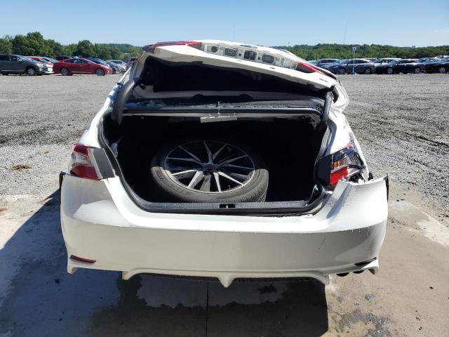 4T1G11AK7PU796312 - 2023 TOYOTA CAMRY SE NIGHT SHADE WHITE photo 6