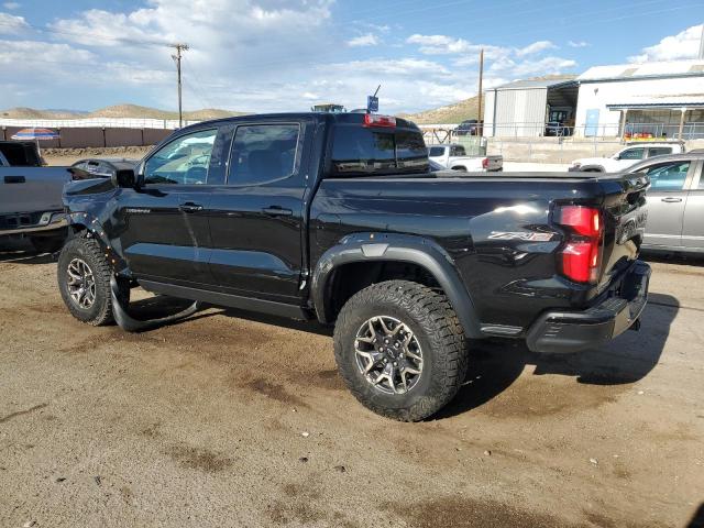 1GCPTFEK8S1188167 - 2025 CHEVROLET COLORADO ZR2 BLACK photo 2