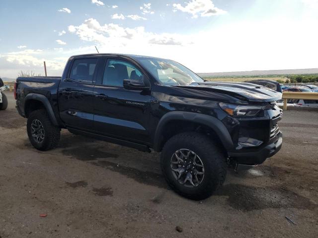 1GCPTFEK8S1188167 - 2025 CHEVROLET COLORADO ZR2 BLACK photo 4