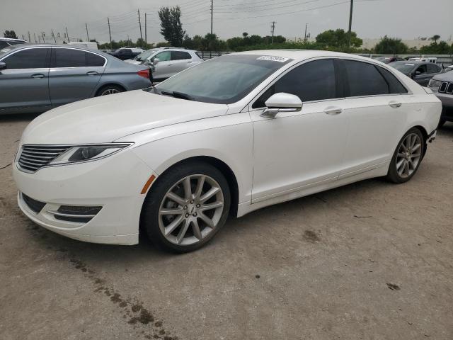 3LN6L2G99FR613658 - 2015 LINCOLN MKZ WHITE photo 1