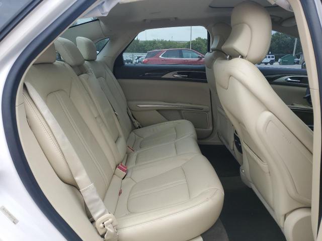 3LN6L2G99FR613658 - 2015 LINCOLN MKZ WHITE photo 10