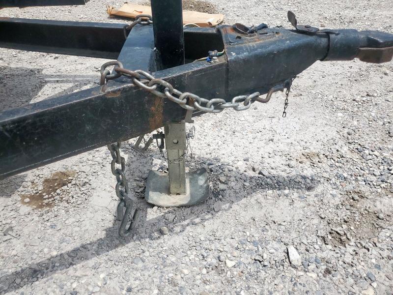 00000000000000000 - 2000 UTILITY UTILITY TR 黑色 照片 7