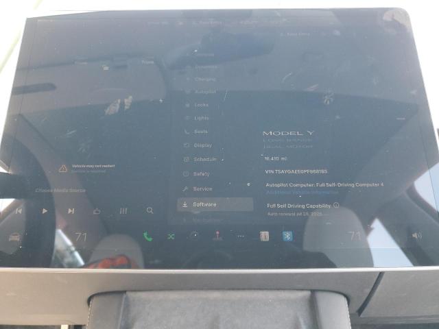 7SAYGAEE0PF968185 - 2023 TESLA MODEL Y BLACK photo 9