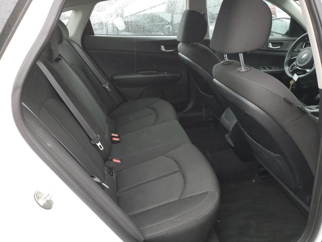 KNAGT4L34J5235988 - 2018 KIA OPTIMA LX أبيض صورة 10