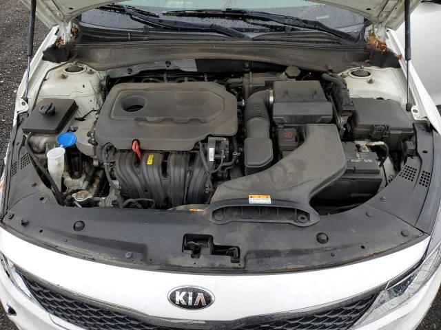 KNAGT4L34J5235988 - 2018 KIA OPTIMA LX أبيض صورة 11