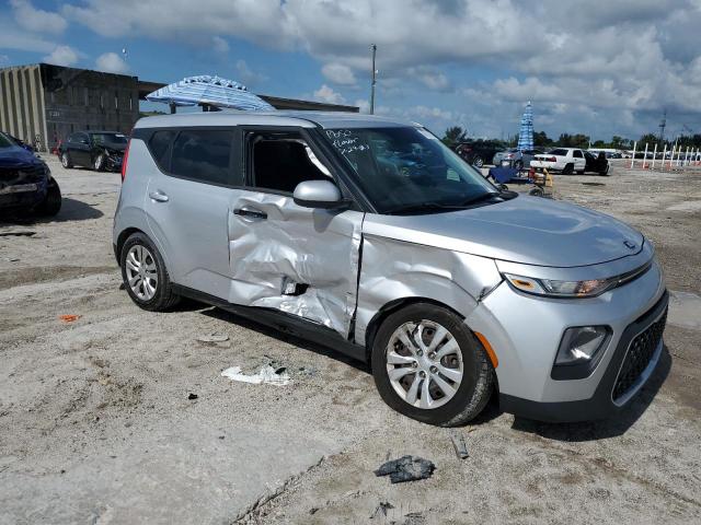 KNDJ23AU7L7054361 - 2020 KIA SOUL LX SILVER photo 4