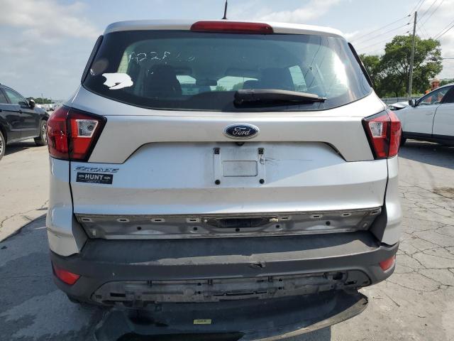1FMCU0F73KUA22846 - 2019 FORD ESCAPE S 银色 照片 6