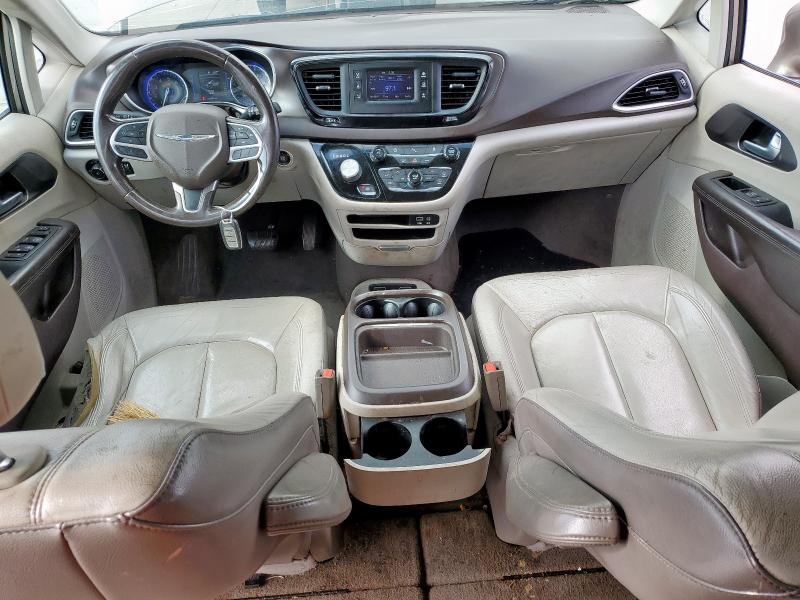 2C4RC1BGXHR695250 - 2017 CHRYSLER PACIFICA TOURING L TAN photo 8