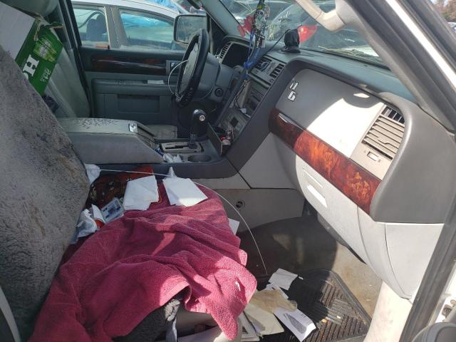 5LMFU28516LJ17922 - 2006 LINCOLN NAVIGATOR 白色 照片 5
