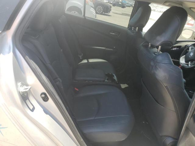 JTDKARFP1K3119370 - 2019 TOYOTA PRIUS PRIM 银色 照片 10