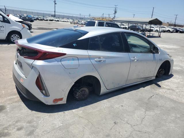 JTDKARFP1K3119370 - 2019 TOYOTA PRIUS PRIM 银色 照片 3