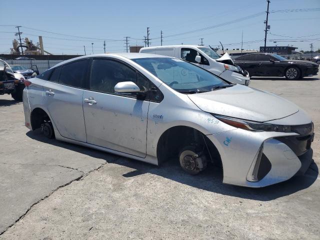 JTDKARFP1K3119370 - 2019 TOYOTA PRIUS PRIM 银色 照片 4