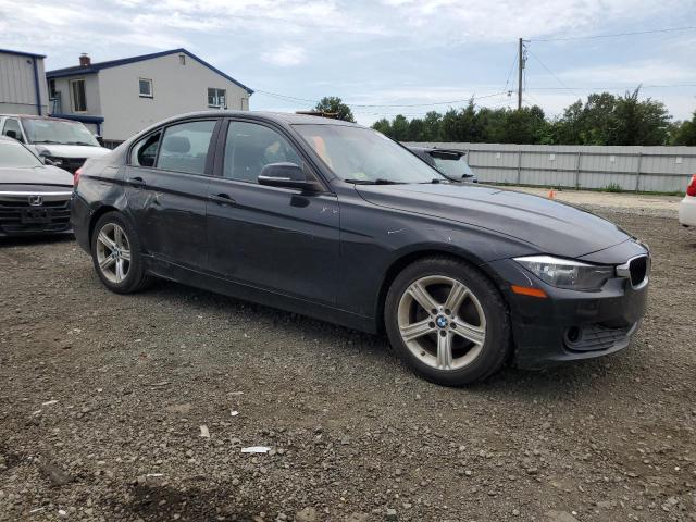 WBA3C3G50FNT51510 - 2015 BMW 320 I XDRIVE BLACK photo 4
