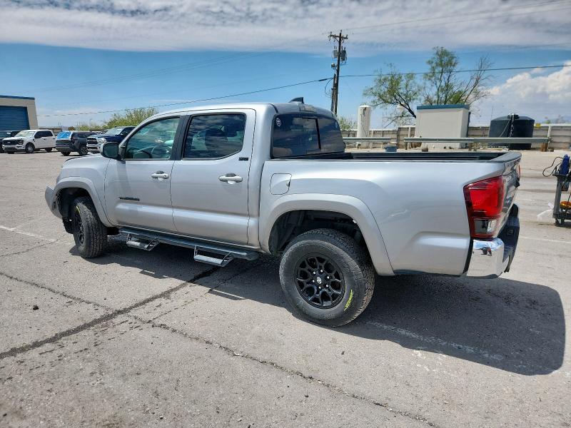 5TFAZ5CN7MX114542 - 2021 TOYOTA TACOMA DOUBLE CAB SILVER photo 2