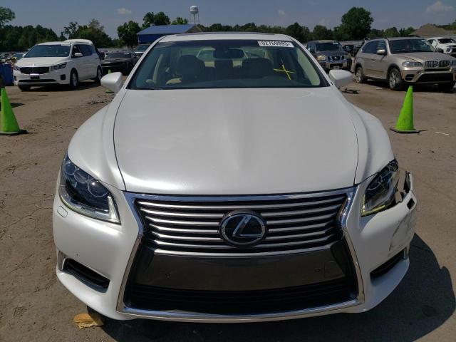 JTHBL5EF8G5139704 - 2016 LEXUS LS 460 WHITE photo 5