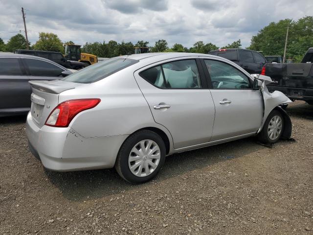 3N1CN7AP1KL859044 - 2019 NISSAN VERSA S SILVER photo 3