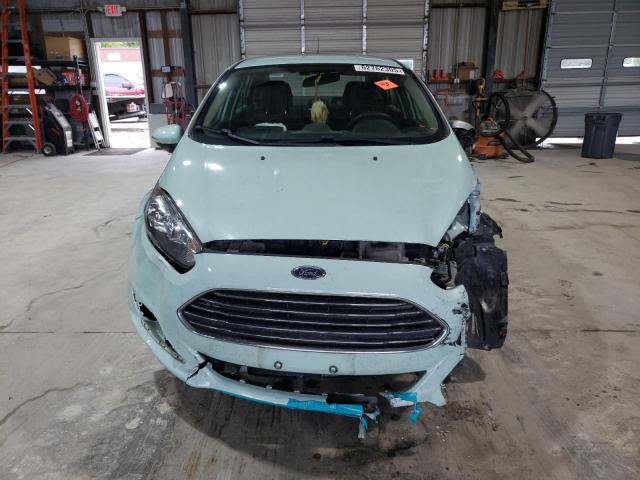 3FADP4BJ8JM104508 - 2018 FORD FIESTA SE TURQUOISE photo 5