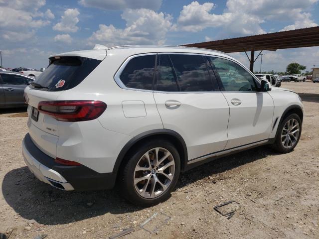 5UXCR4C07M9F01637 - 2021 BMW X5 SDRIVE 40I WHITE photo 3