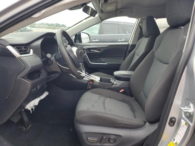 2T3P1RFV6RC480056 - 2024 TOYOTA RAV4 XLE SILVER photo 7