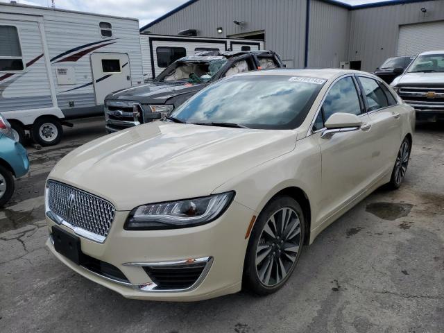 3LN6L5FC3JR602324 - 2018 LINCOLN MKZ RESERVE CREAM photo 1