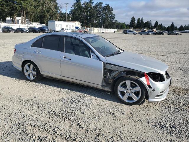 WDDGF8BB3BR183005 - 2011 MERCEDES-BENZ C 300 4MATIC SILVER photo 4