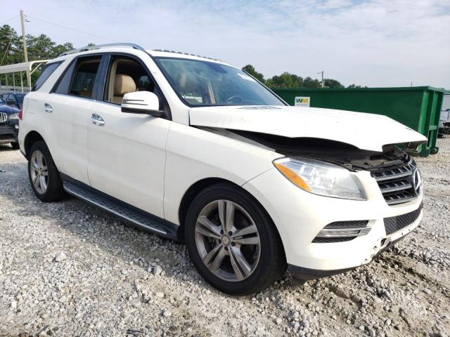 4JGDA5HB3DA120288 - 2013 MERCEDES-BENZ ML 350 4MATIC WHITE photo 4