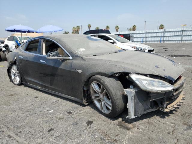 5YJSA1AC4DFP10644 - 2013 TESLA MODEL S შავი ფოტო 4