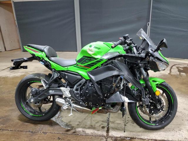ML5EXER13PDAB1161 - 2023 KAWASAKI EX650 R GREEN photo 1