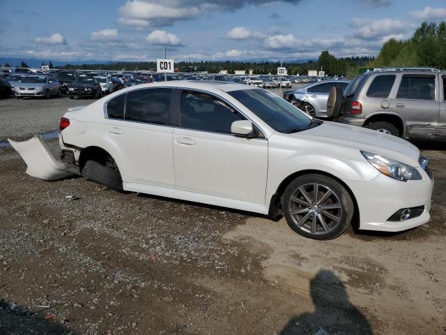 4S3BMBH66E3029980 - 2014 SUBARU LEGACY 2.5I SPORT WHITE photo 4