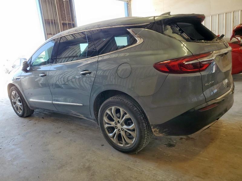 5GAERDKW8JJ258249 - 2018 BUICK ENCLAVE AVENIR GRAY photo 2