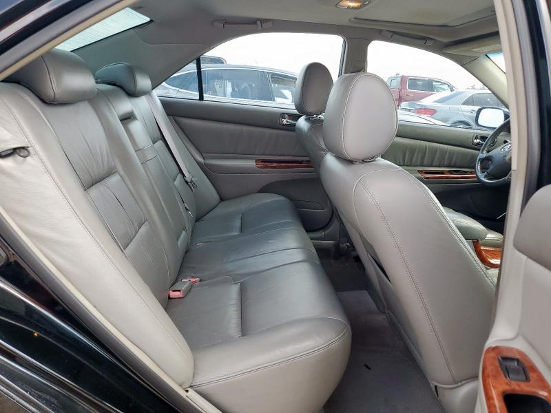 JTDBF32K820005599 - 2002 TOYOTA CAMRY LE BLACK photo 10