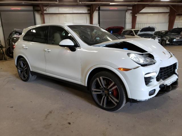 WP1AC2A22ELA87881 - 2014 PORSCHE CAYENNE TURBO WHITE photo 4