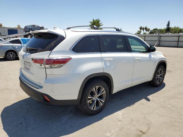 5TDKKRFH6GS176711 - 2016 TOYOTA HIGHLANDER XLE WHITE photo 3