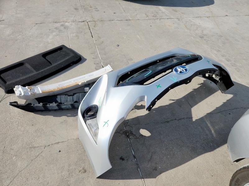 JTDKDTB34G1121821 - 2016 TOYOTA PRIUS C ვერცხლისფერი ფოტო 12