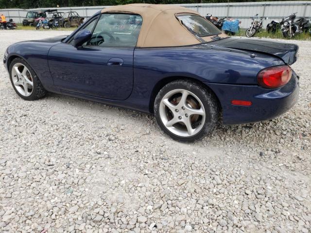 JM1NB353310200117 - 2001 MAZDA MX-5 MIATA BASE BLUE photo 2