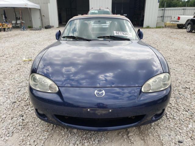 JM1NB353310200117 - 2001 MAZDA MX-5 MIATA BASE BLUE photo 5