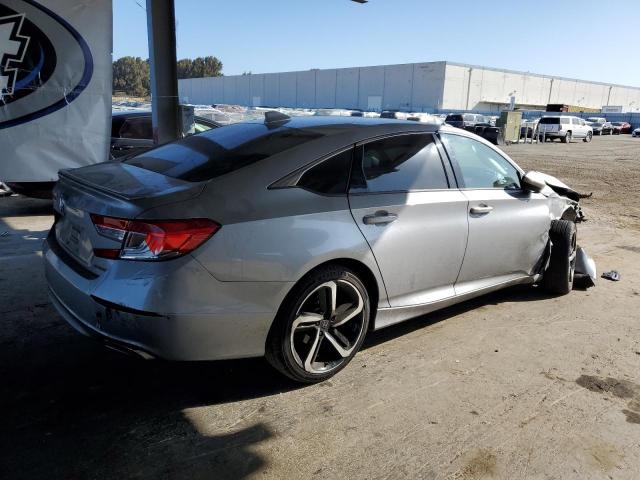 1HGCV1F37JA195954 - 2018 HONDA ACCORD SPORT SILVER photo 3