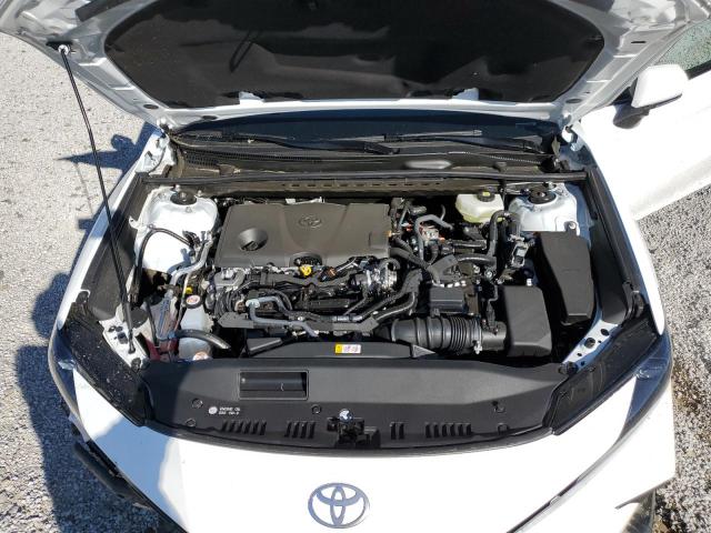 4T1DAACKXSU619794 - 2025 TOYOTA CAMRY XSE WHITE photo 11