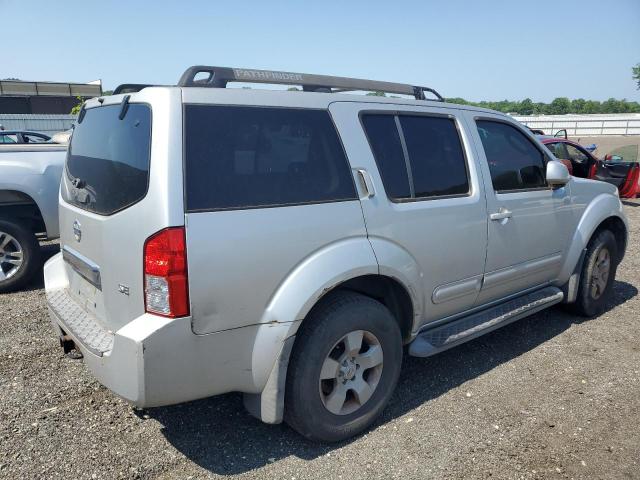 5N1AR18W15C755698 - 2005 NISSAN PATHFINDER LE SILVER photo 3