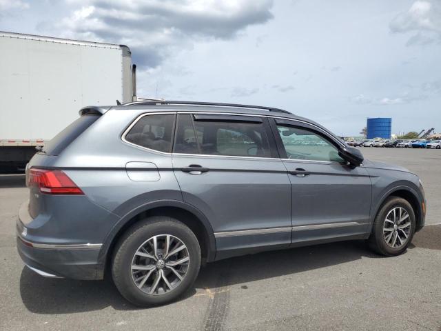 3VV3B7AX9JM210012 - 2018 VOLKSWAGEN TIGUAN SE GRAY photo 3