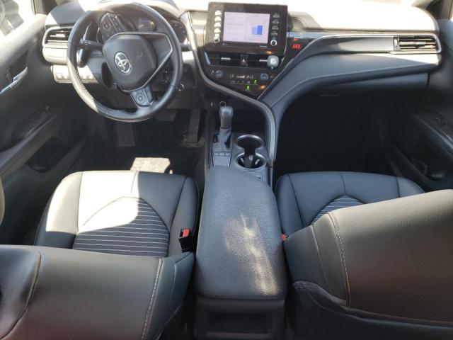 4T1G11AK3RU876452 - 2024 TOYOTA CAMRY SE NIGHT SHADE SILVER photo 8