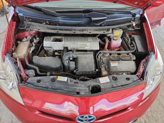 JTDKN3DU2F0454798 - 2015 TOYOTA PRIUS Қызыл фото 11