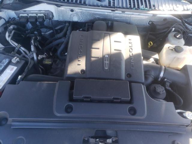 5LMJJ2J52BEJ04592 - 2011 LINCOLN NAVIGATOR 白色 照片 7