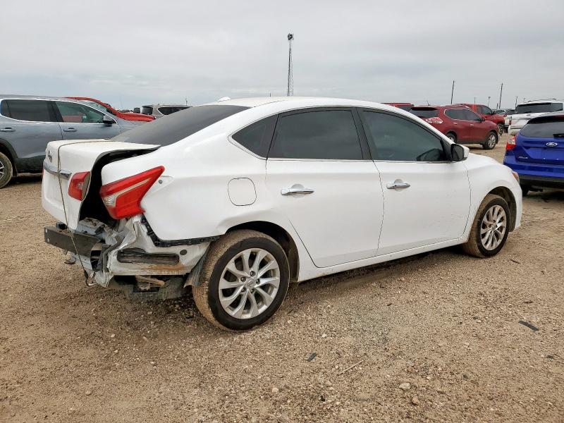 3N1AB7AP4JL642828 - 2018 NISSAN SENTRA S 白色 照片 3