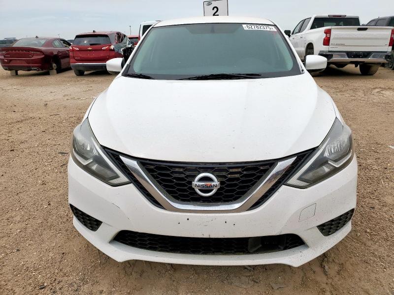 3N1AB7AP4JL642828 - 2018 NISSAN SENTRA S 白色 照片 5