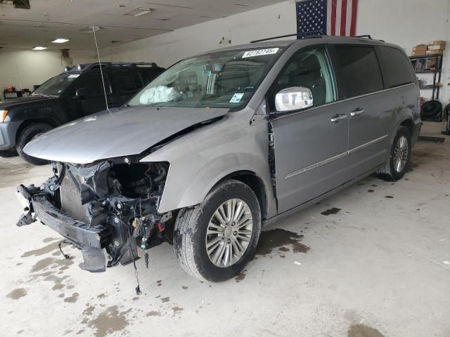 2014 CHRYSLER TOWN & COU TOURING L, null