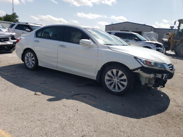 1HGCR2F87DA076845 - 2013 HONDA ACCORD EXL WHITE photo 4